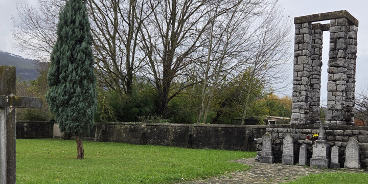 Austro-Hungarian military cemetery WW1, Renče- Žigoni