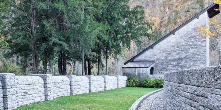 Charnel House (German) Nemška kostnica